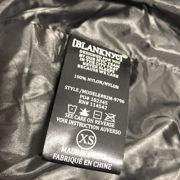 Blank NYC lightweight packable rain jacket - Picture 8 of 10